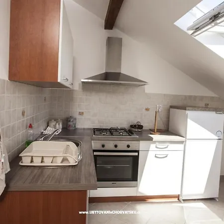 Apartment Marcelina & Bepo Rogoznica (Sibenik-Knin)